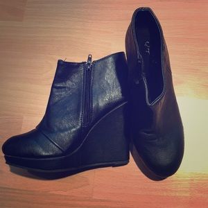 Wedge heel ankle boots